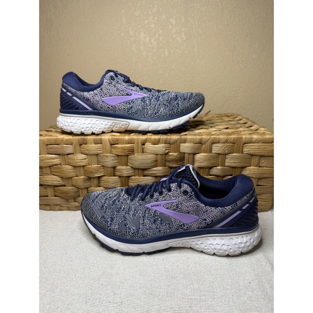 Brooks Ghost 11 Running Shoes Women 9.5 Navy Purple Knit Neutral Cushion 120277